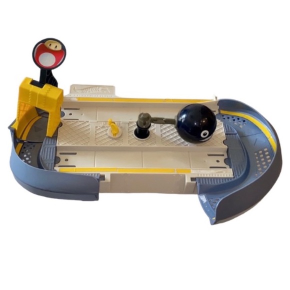 Mattel Hot Wheels Super Mario Kart Chain Chomp Track Set. - Picture 6 of 14